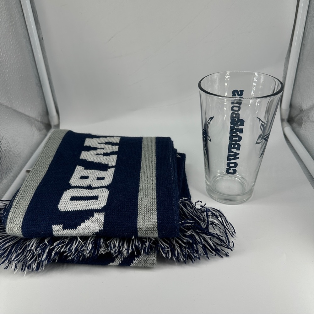 Forever Collectibles Cowboys Blue Knit Scarf and Drinking Glass